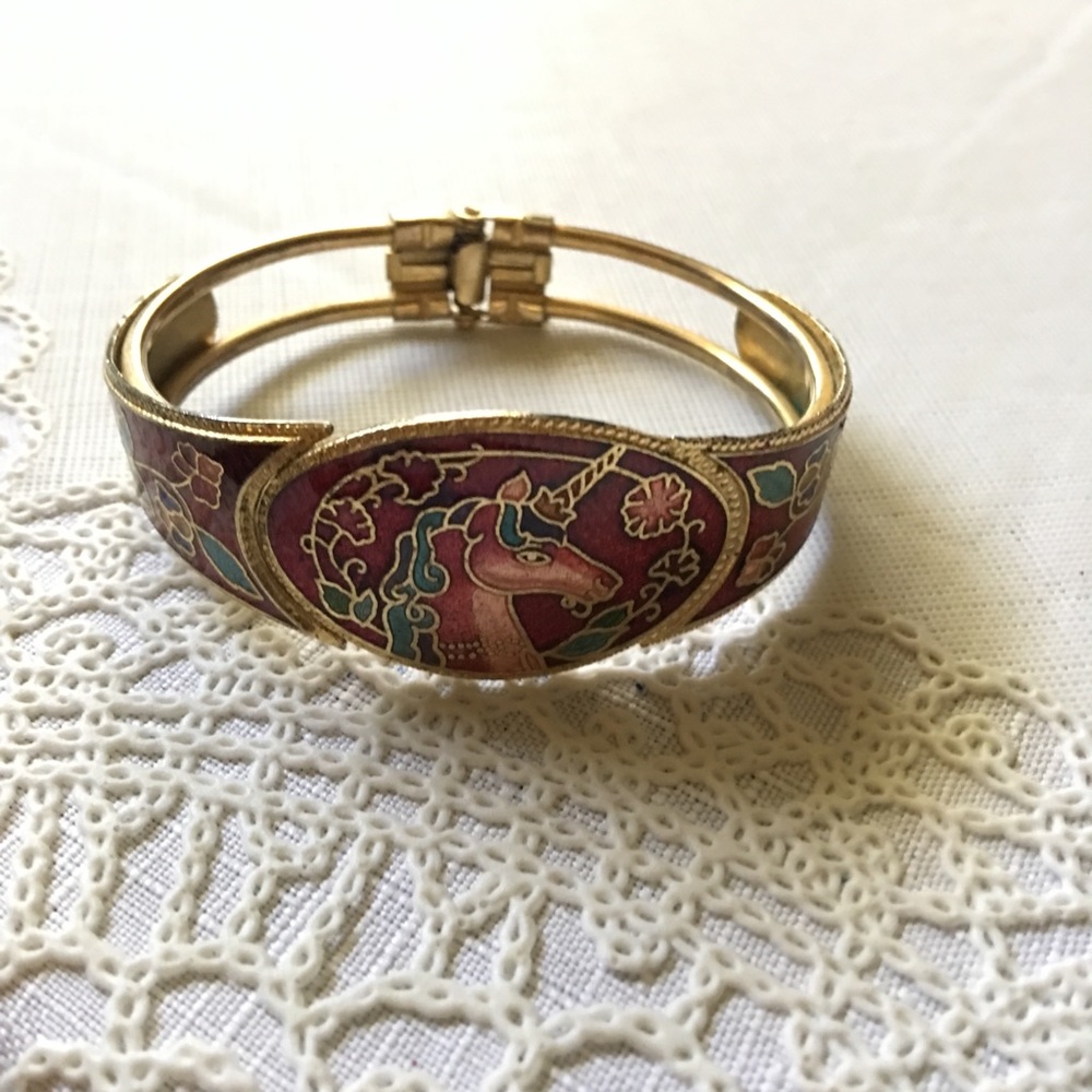 Beautiful cloisonné bracelet